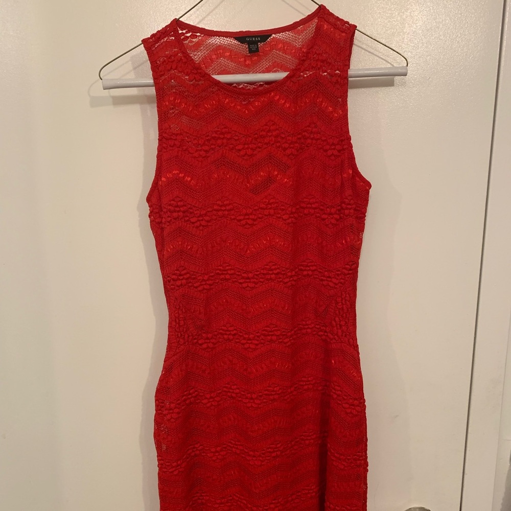 Stunning red party dress!